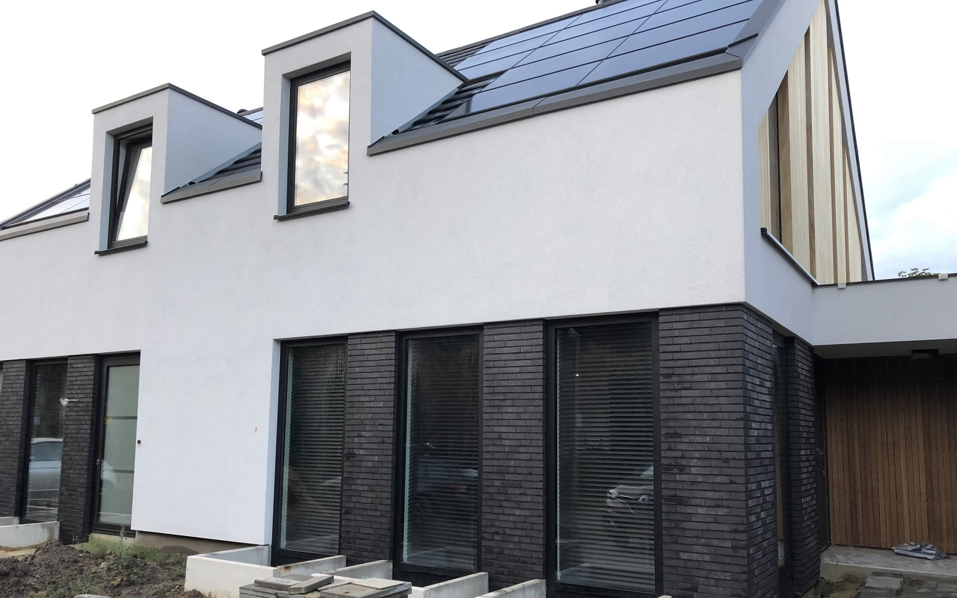 DE STUKADOOR VOOR BINNEN EN BUITEN